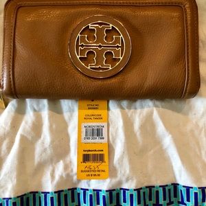 Tory Burch handbag and matching wallet